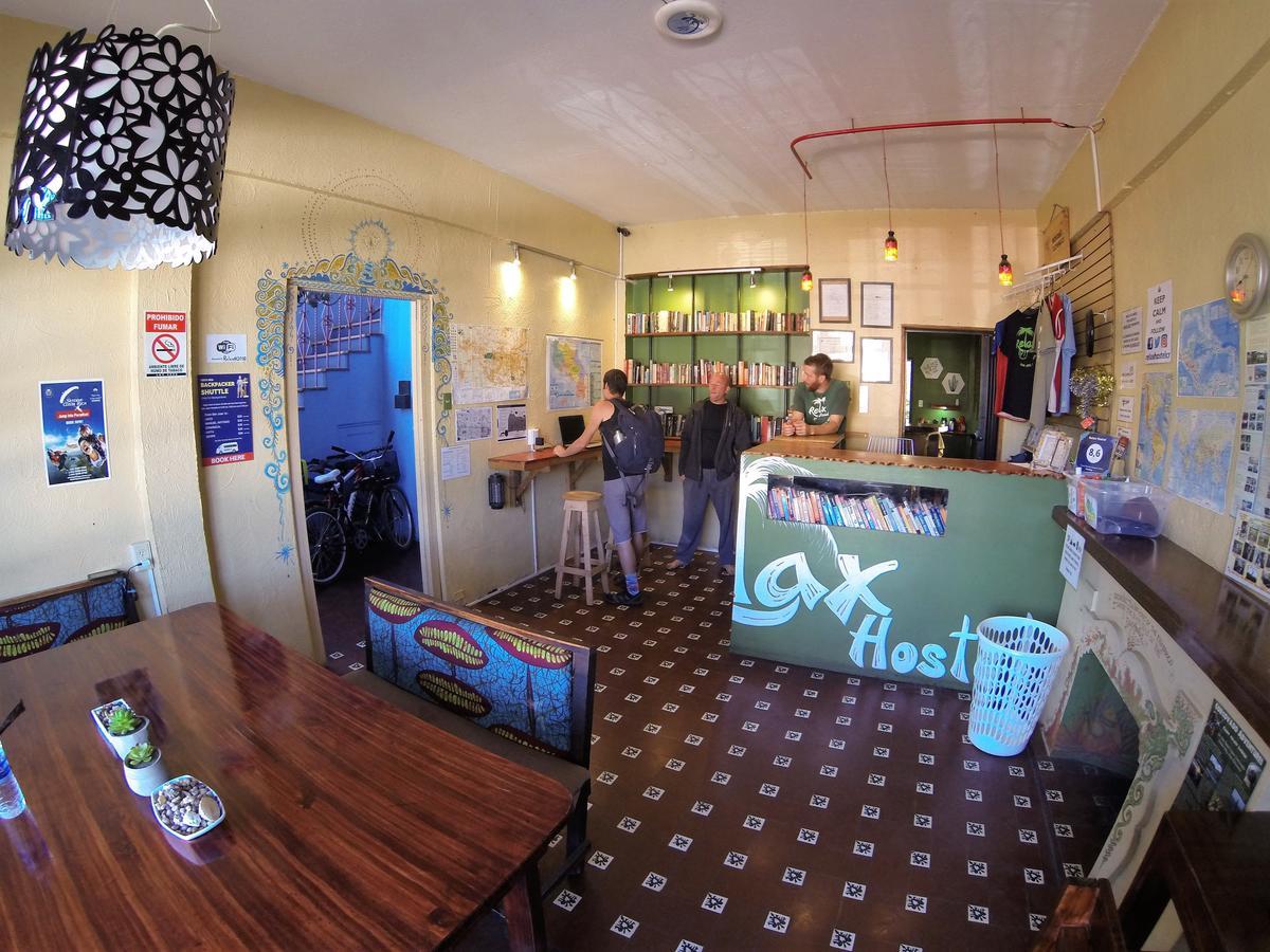 Relax Hostel Сан Хосе Екстериор снимка