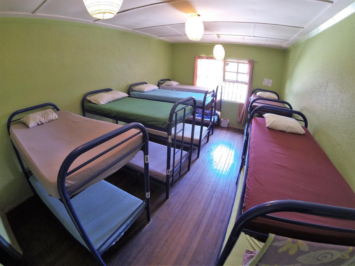 Relax Hostel Сан Хосе Екстериор снимка